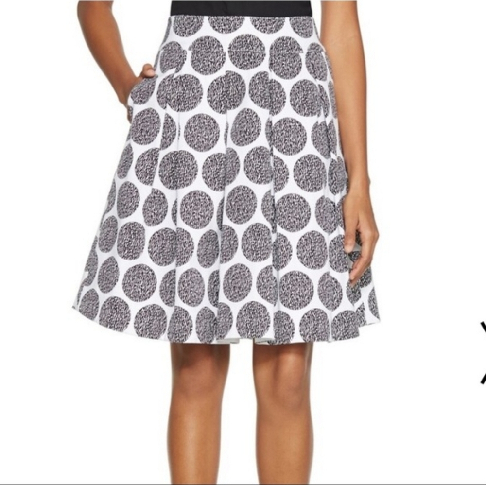 White House Black Market Polkadot Midi/ Mini Skater Skirt sz 4